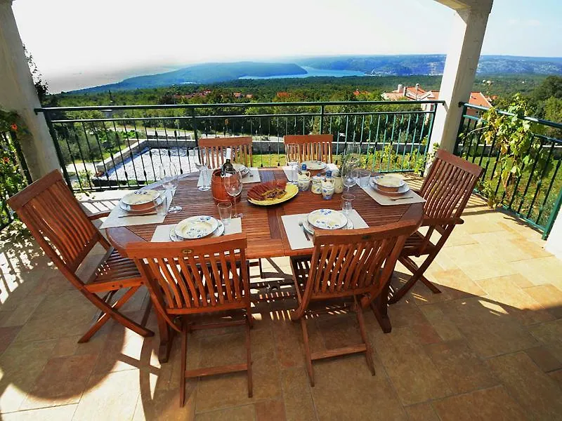 Villa Olea Koromačno